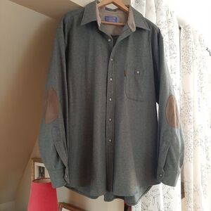 Pendleton Grey Trail Shirt with Brown Elbow Patches, XL